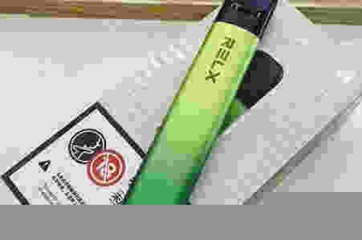 RELX悦刻五代杆子新国标产品曝光，增加童锁功能！