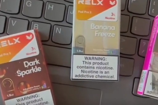悦刻一次性电子烟含量悦刻一次性电子烟有多少口