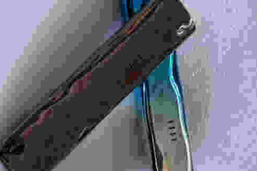 悦刻4代是一次性的吗？深度解析RELX 4代电子烟的使用方式与特点