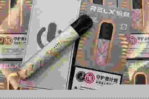 悦刻五代深绿配色，低调奢华的时尚之选