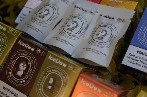 悦刻烟杆闪白灯3下不出烟怎么办？
